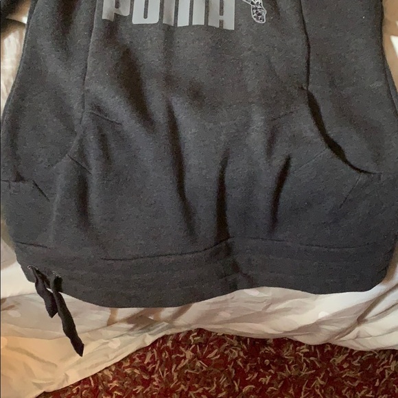 Fitted Cowl neck Puma Pullover - Picture 2 of 3